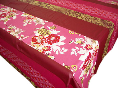 French coated tablecloth (flowers. framboise - pink)